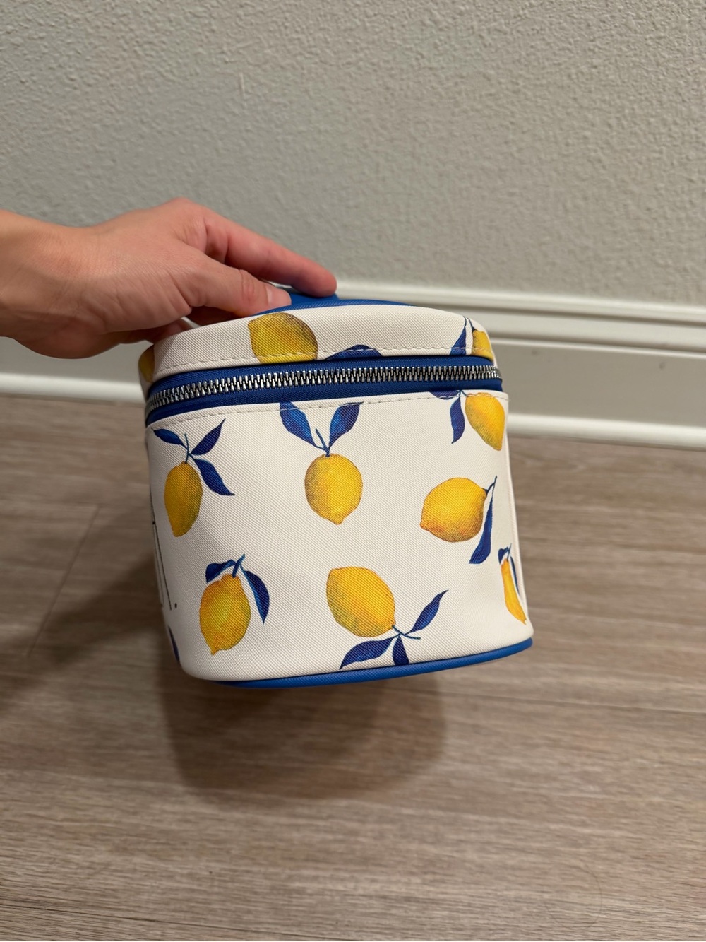 Rae Dunn Ciao, Bella Lemon Print Cosmetic Train Case - White & Yellow - Picture 2 of 9